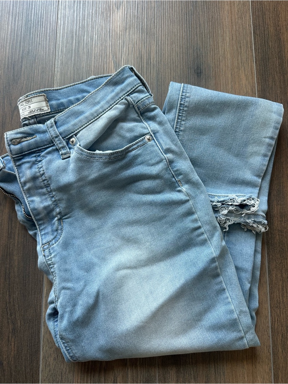 Free People Light Wash Women’s Jeans - Classic Stretch